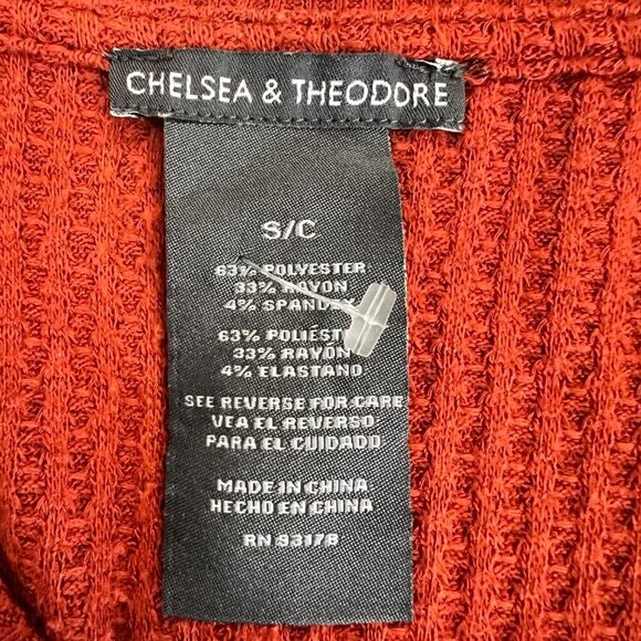 Chelsea & Theodore Waffle Knit Long Sleeve Top Burnt Orange Size Small - Picture 8 of 8